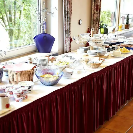 Laufelder Hof Hotell 3*