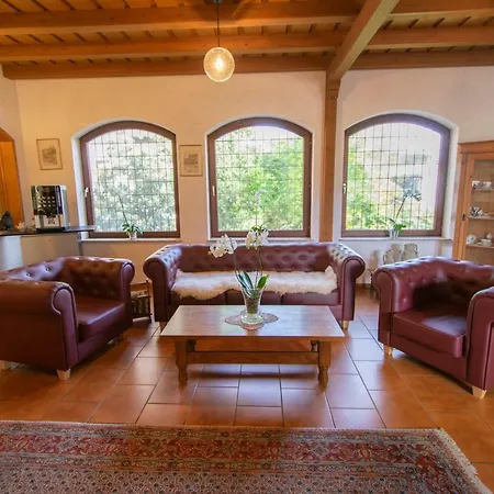 Laufelder Hof 3* Laufeld